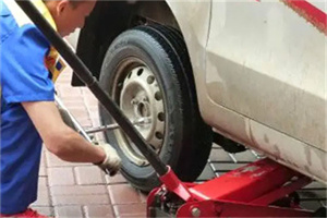 惠济附近拖车24小时服务热线电话